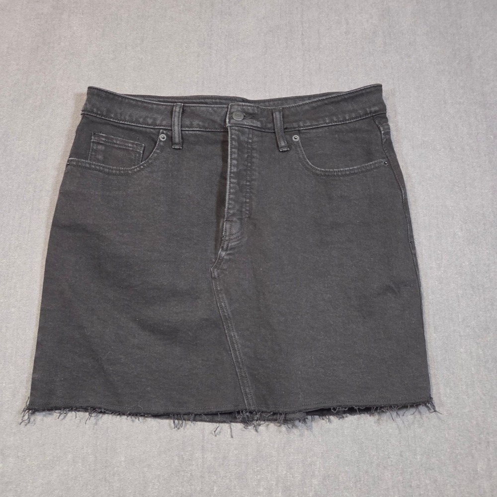 Old Navy Denim Mini Skirt Womens 12 Black High Rise Raw Hem Button Fly 411345-00